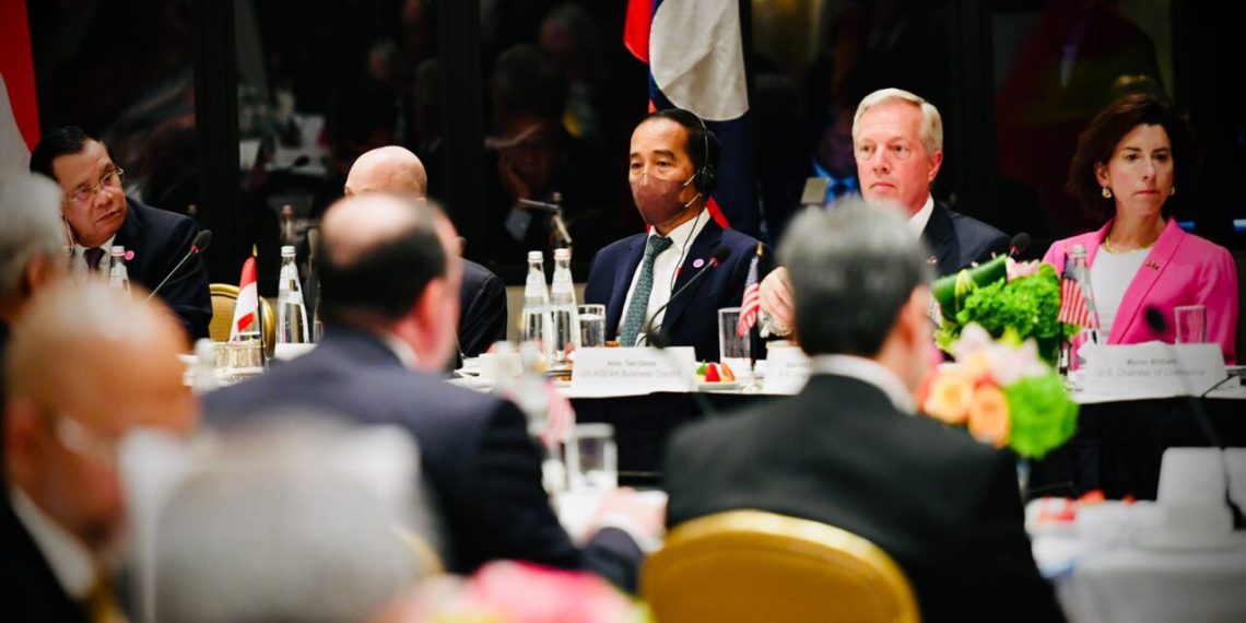 Presiden Jokowi Inginkan Realisasi Investasi Dipercepat